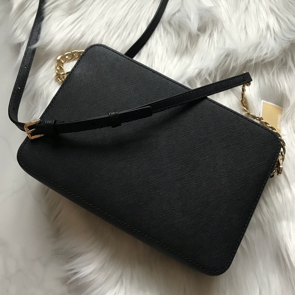 Michael Kors Jet Set Large Black Crossbody Bag - Picture 5 of 8